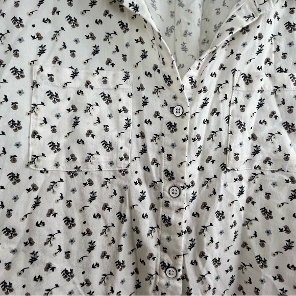 Prana Floral Blouse - Picture 2 of 6